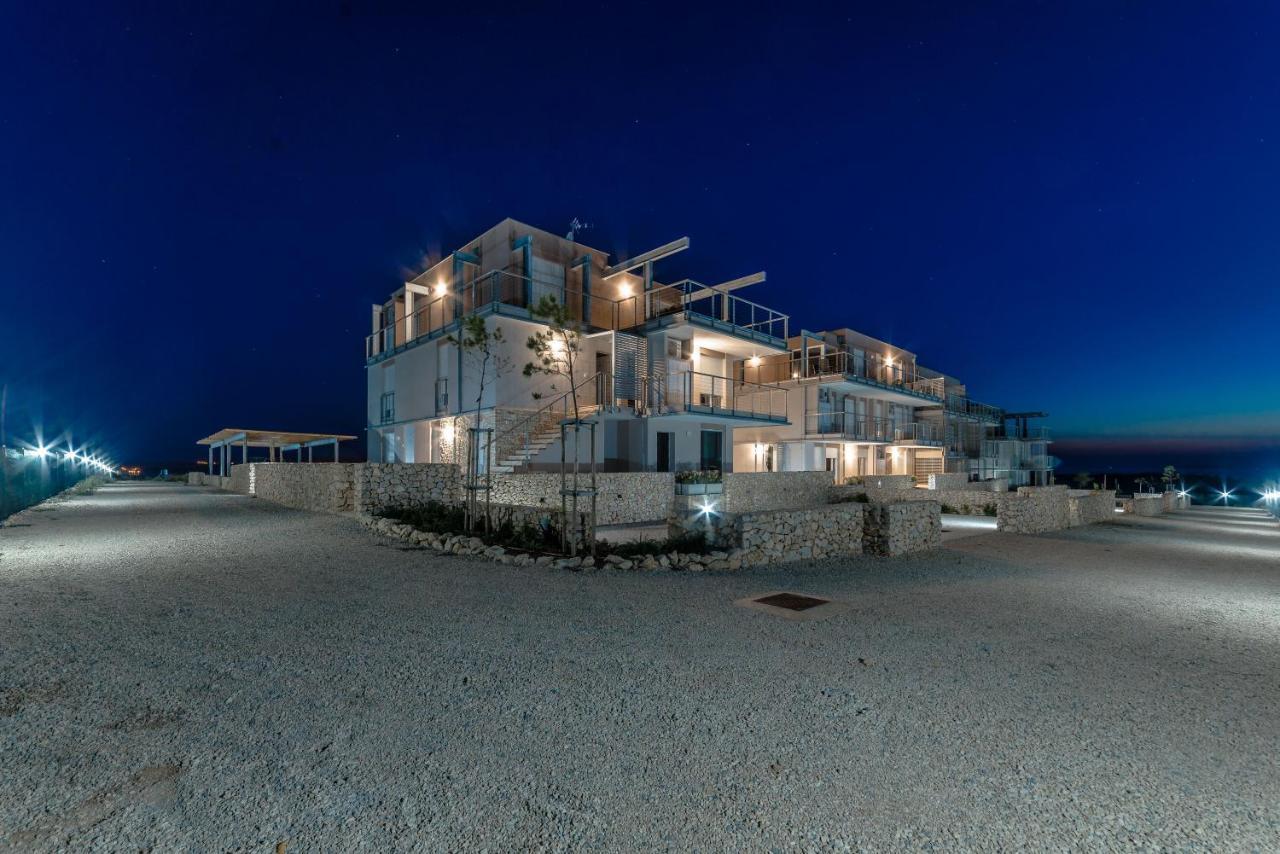 Apartment Amazing Island Povljana Bagian luar foto