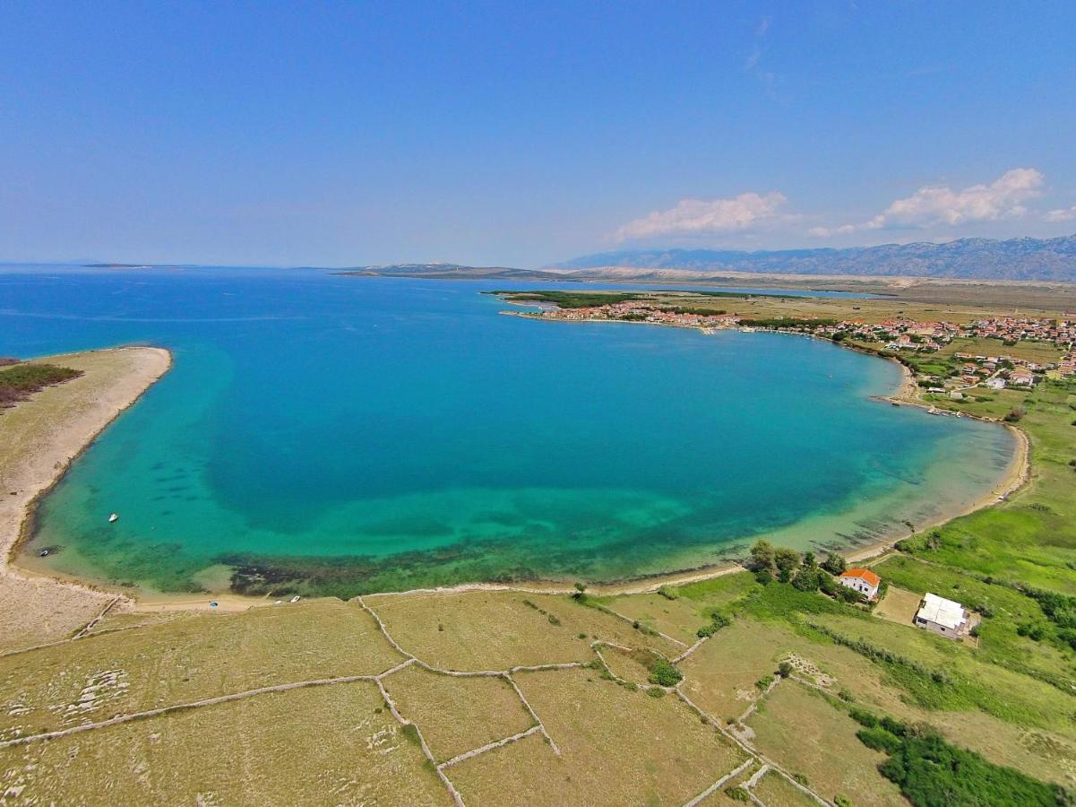 Apartment Amazing Island Povljana Bagian luar foto