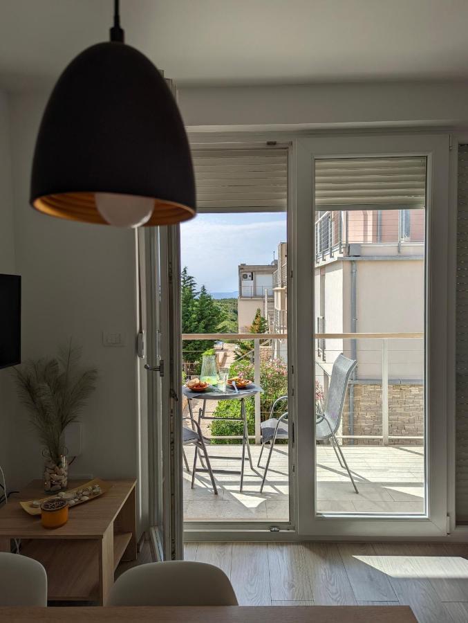 Apartment Amazing Island Povljana Bagian luar foto